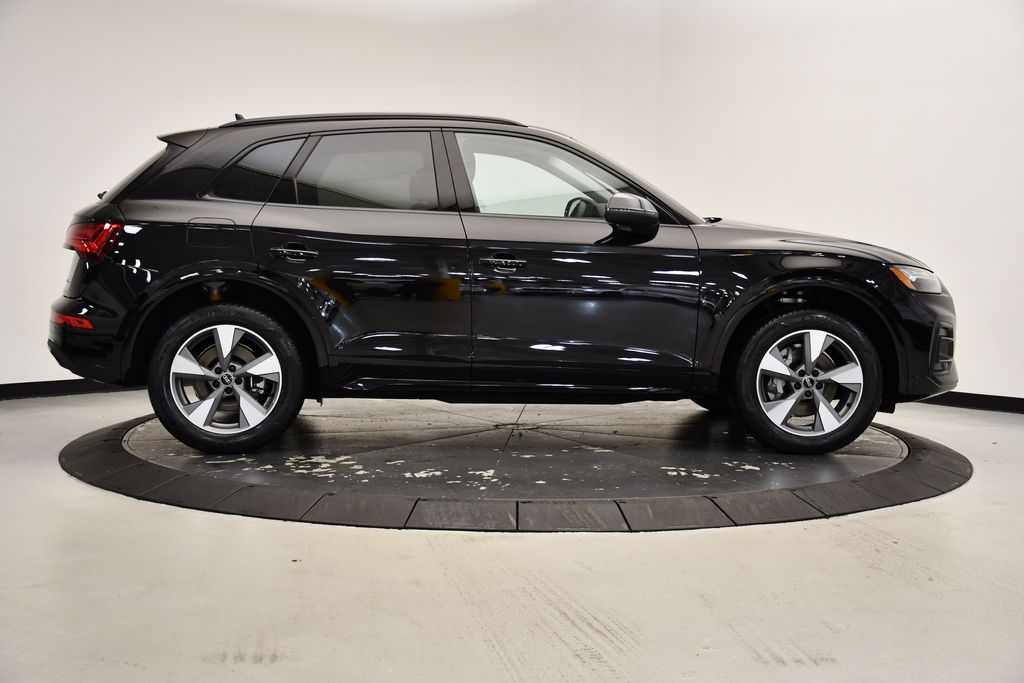 2025 Audi Q5 Premium 6