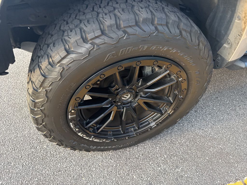 Thumbnail: 2021 Toyota 4Runner - 3