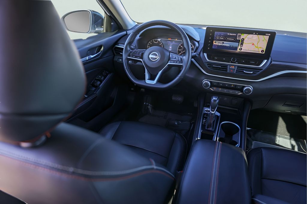 Used Car 2024 Nissan Altima  2.5 Sr For Sale Under $25,000 In Austin, Texas