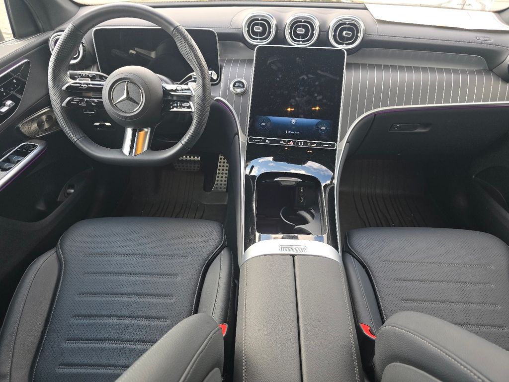 Certified Used 2026 Black Mercedes-Benz GLC 300 image 23