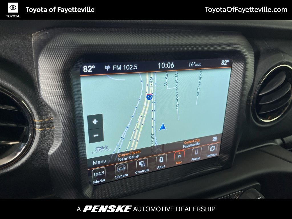 Thumbnail: 2021 Jeep Gladiator - 26