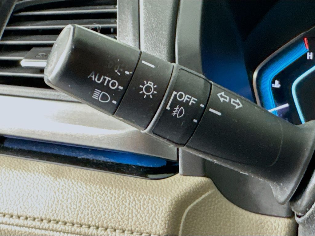 Used Car 2021 Honda Odyssey  Touring For Sale Under $30,000 In Austin, Texas