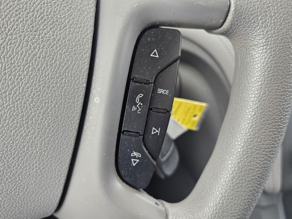2014 Chevrolet Traverse - $6,989
