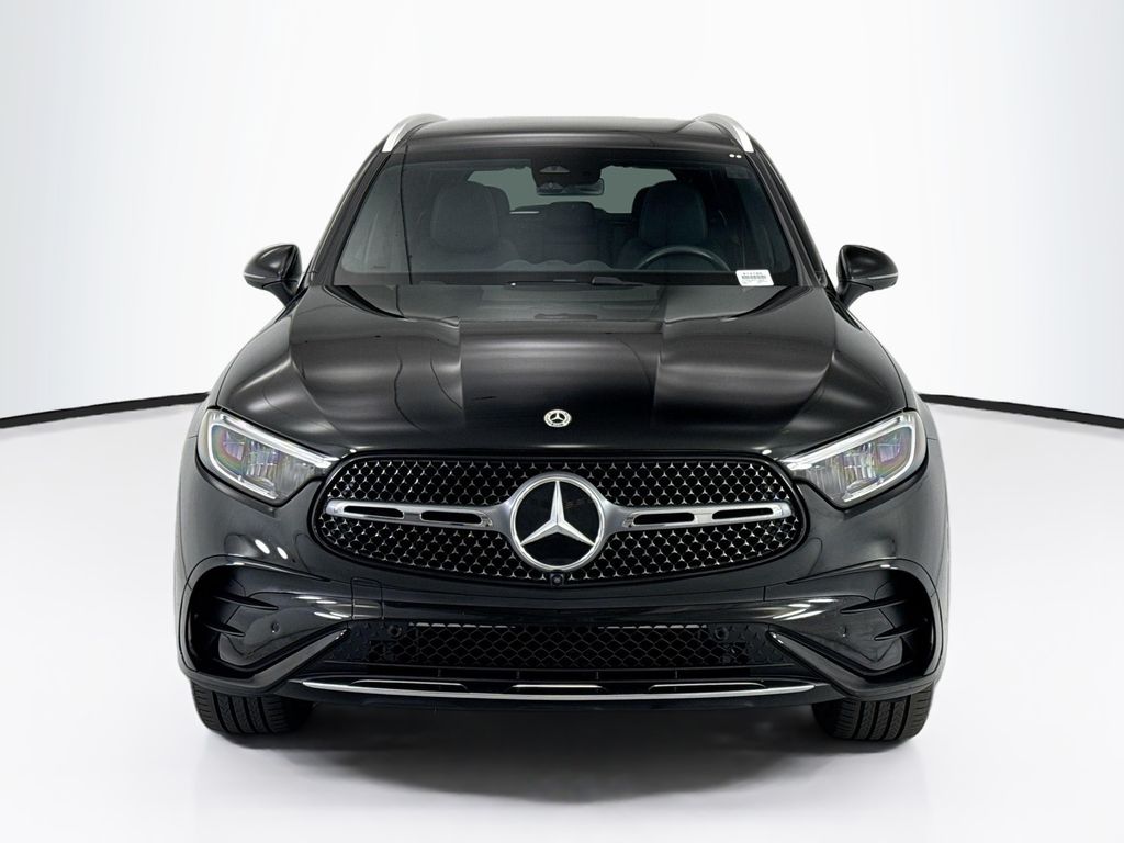Thumbnail: 2026 Mercedes-Benz GLC - 2
