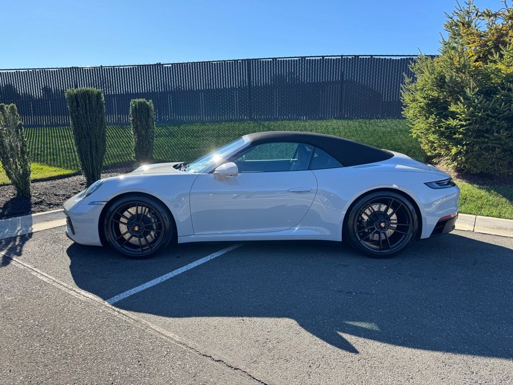 2024 Porsche 911 Carrera 4S 2