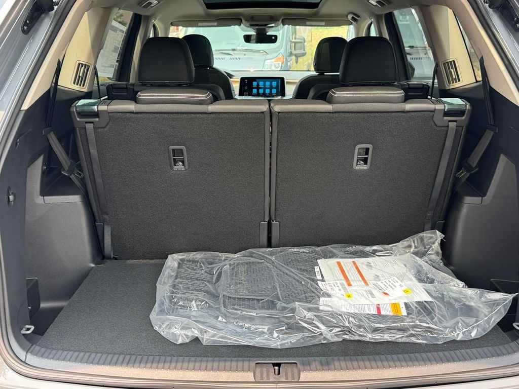 New 2026 Pure Gray Volkswagen SE w/Technology image 5
