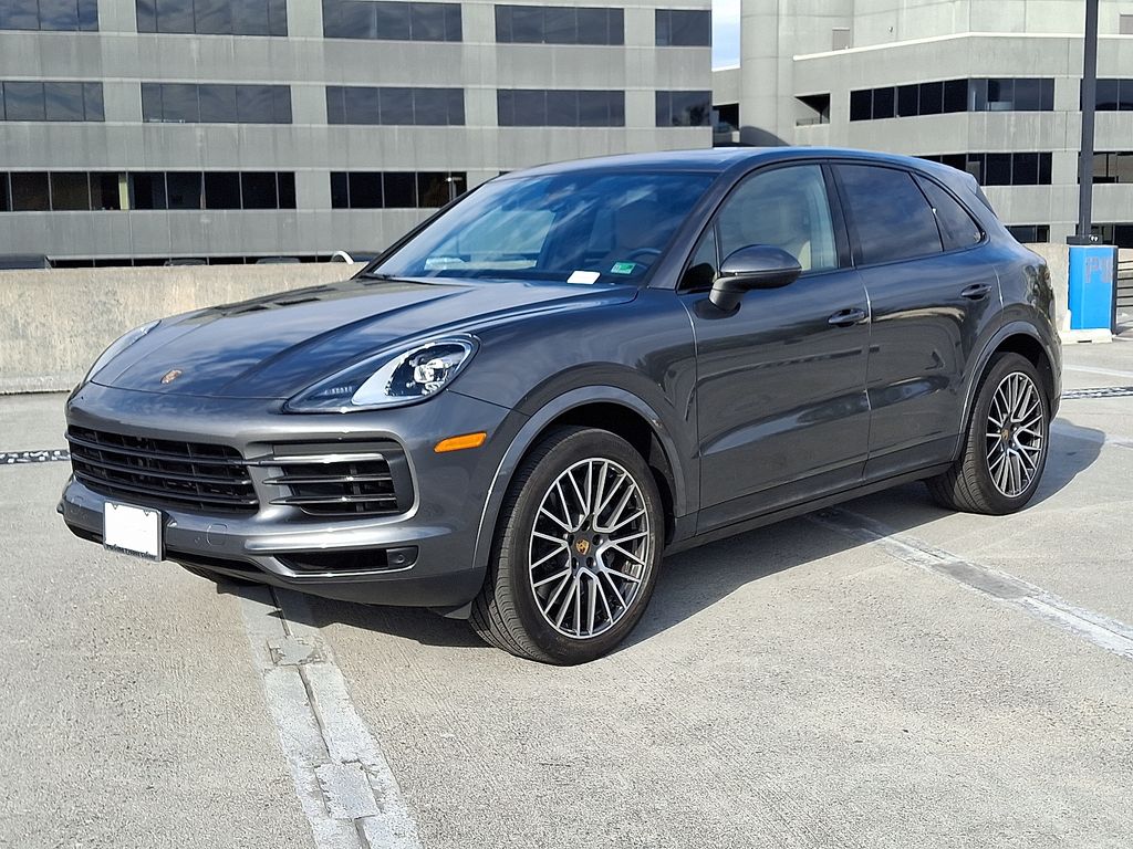 Thumbnail: 2023 Porsche Cayenne - 1
