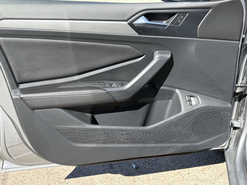 Used 2024 Silver Volkswagen 1.5T S image 10