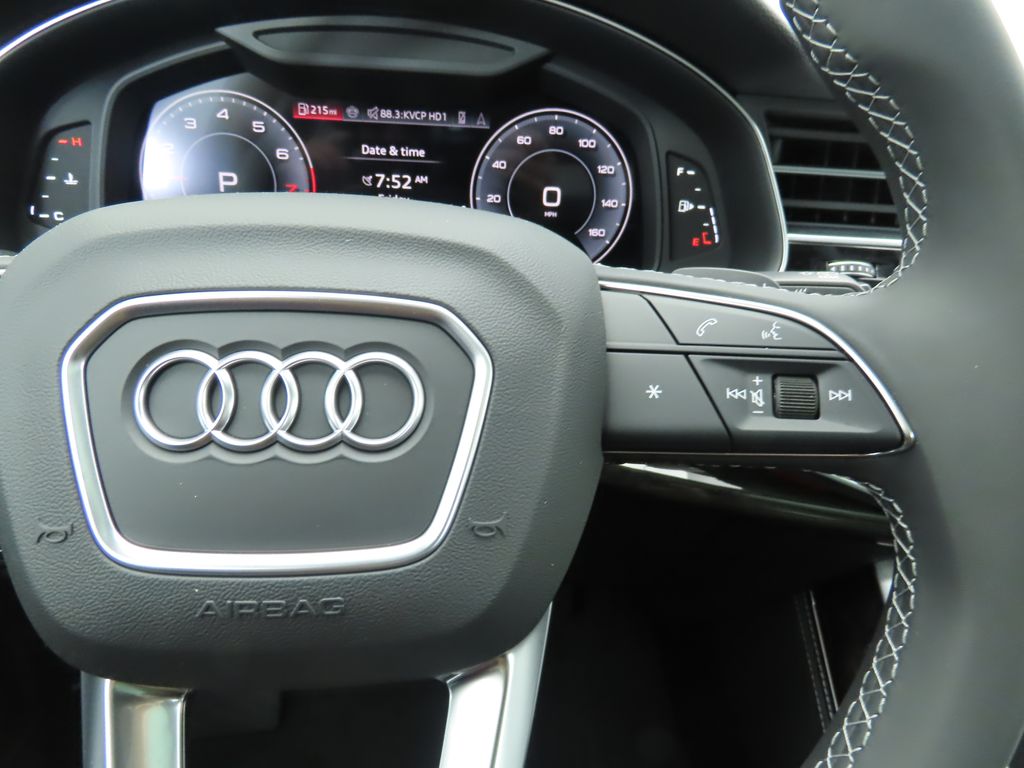 2025 Audi Q7 Premium Plus 14