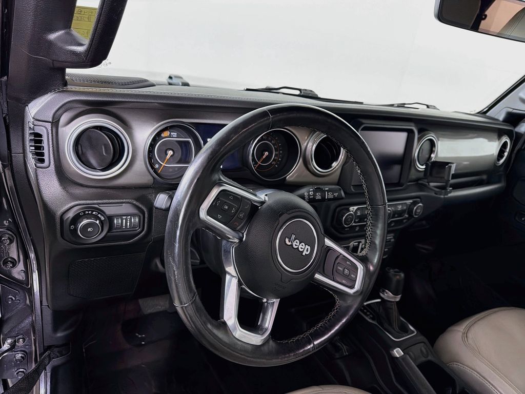 Used 2019 Jeep Wrangler SUV