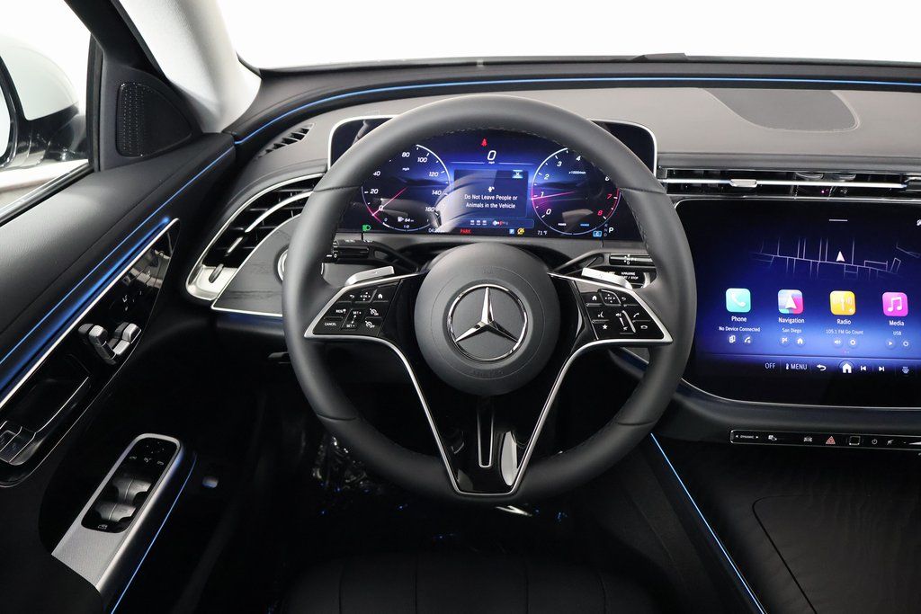 Thumbnail: 2026 Mercedes-Benz E-Class - 3