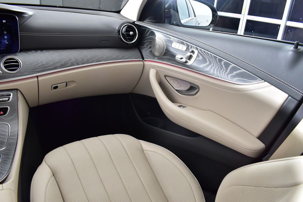 Thumbnail: 2023 Mercedes-Benz E-Class - 27