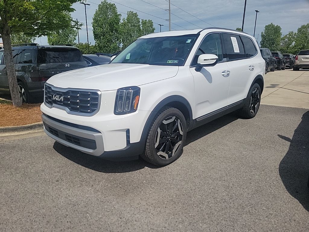Glacial White Pearl 2023 Kia Telluride S AWD SUV / Crossover All-Wheel Drive 8-Speed Automatic