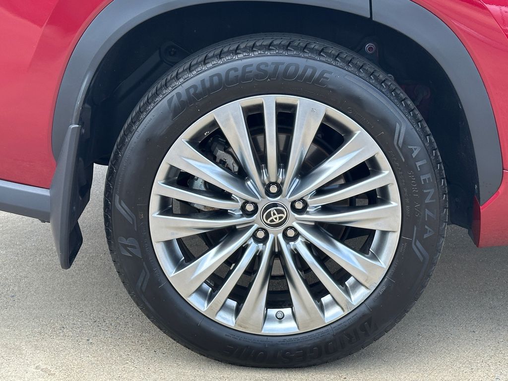 2024 Toyota Highlander Platinum - Photo 10