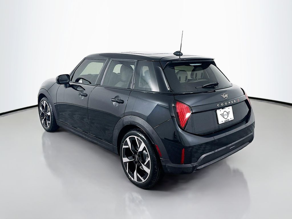 2025 MINI Cooper S 7