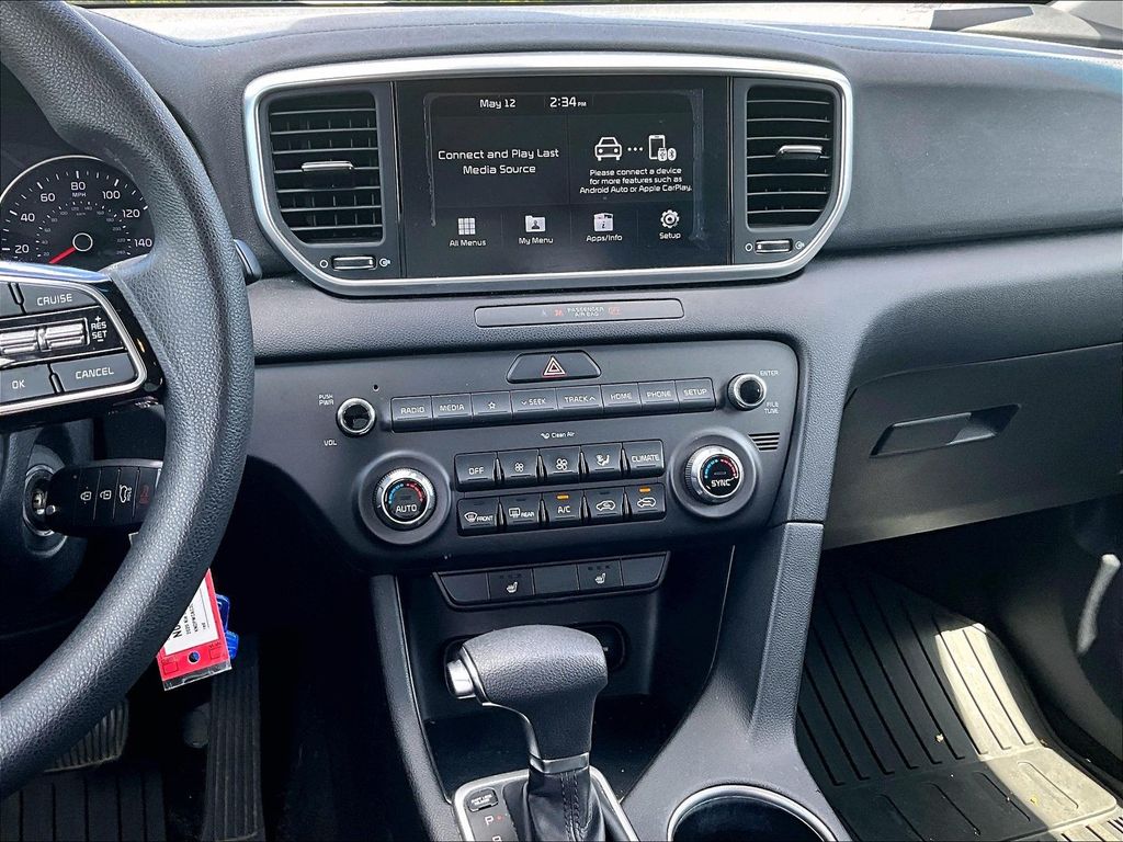 2020 Kia Sportage — photo 18