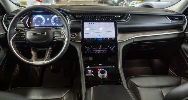 2023 Jeep Grand Cherokee L Limited Blue at Grove City Ford