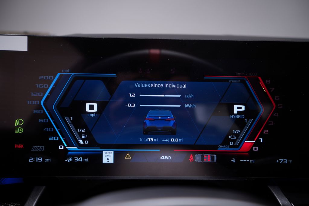 Thumbnail: 2026 BMW M5 - 24