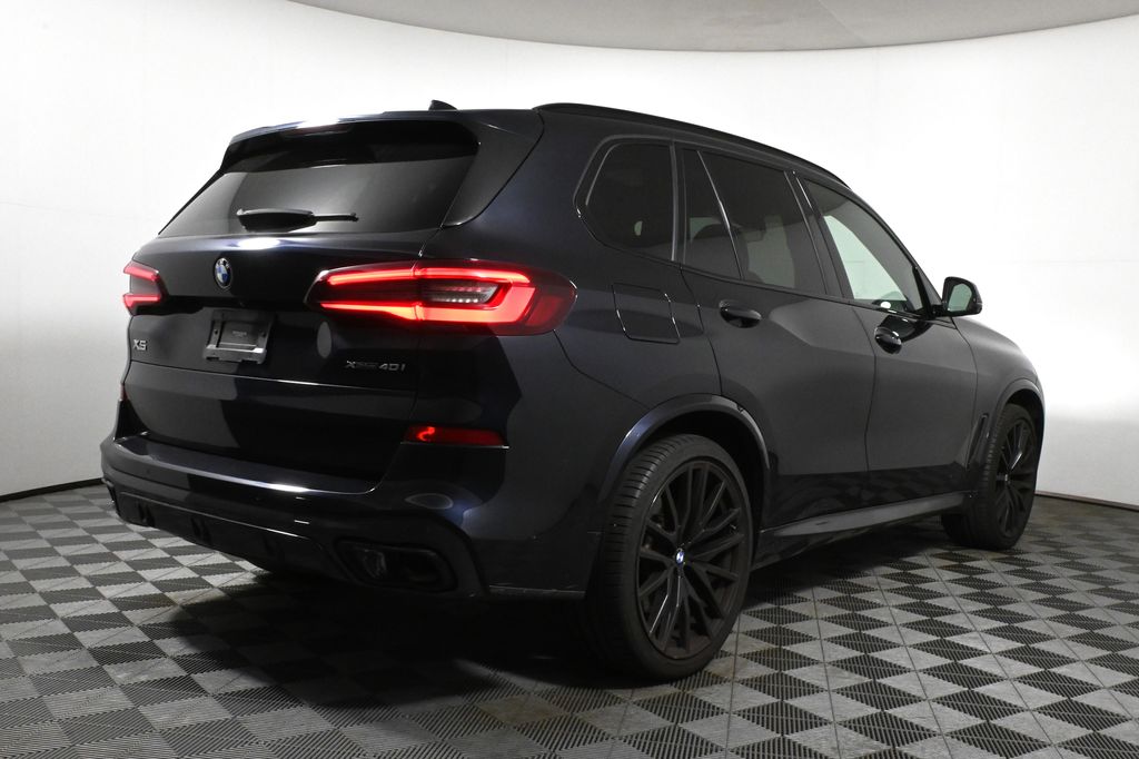 Thumbnail: 2021 BMW X5 - 6