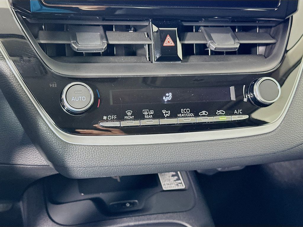 Thumbnail: 2026 Toyota Corolla - 16