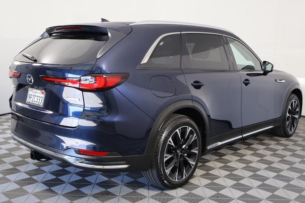 Thumbnail: 2025 Mazda CX-90 - 5