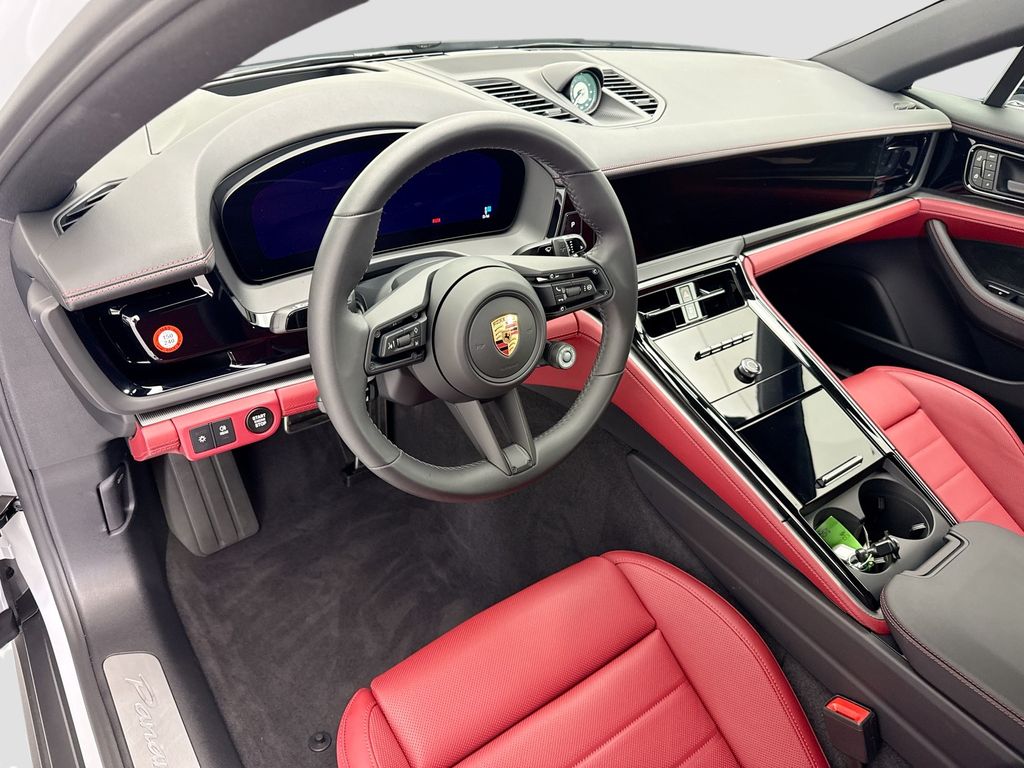 Thumbnail: 2026 Porsche Panamera - 4