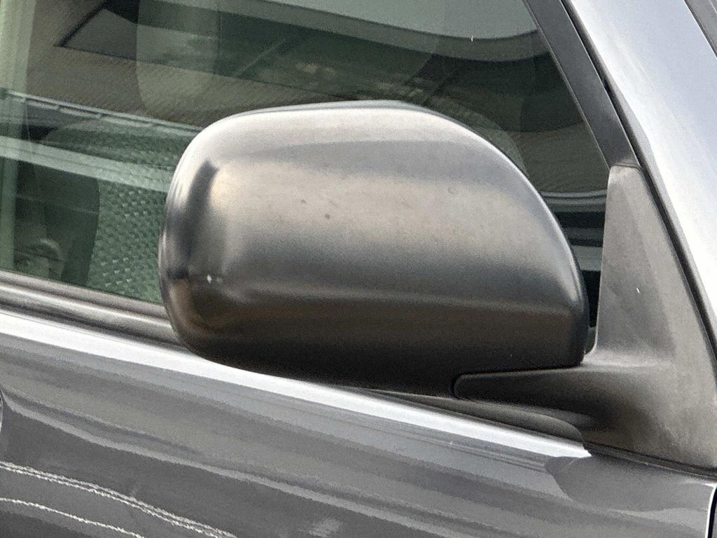 Thumbnail: 2004 Toyota 4Runner - 6