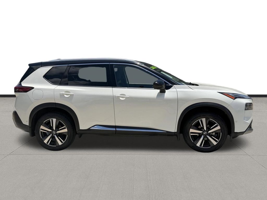 2021 Nissan Rogue Platinum - 6