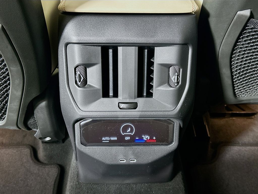 Thumbnail: 2026 BMW X3 - 18