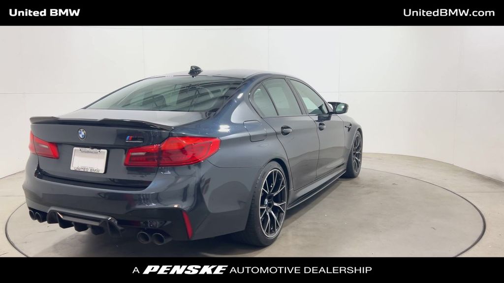 Thumbnail: 2019 BMW M5 - 8