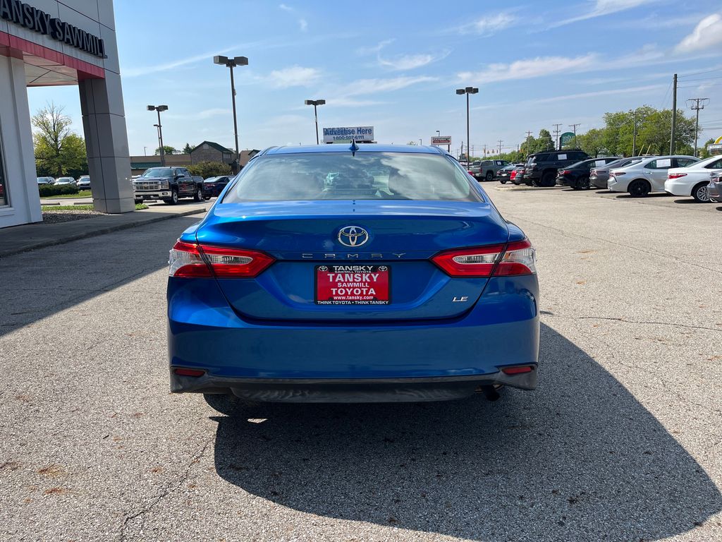 2019 Toyota Camry LE photo