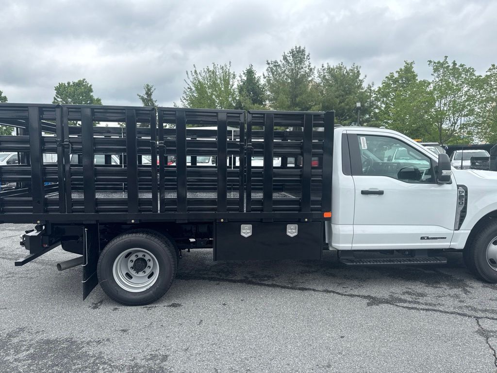 2026 Ford F-350 Chassis XL