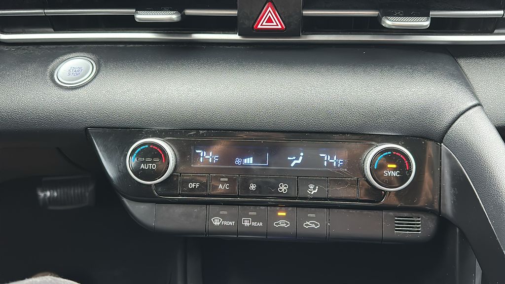 2021 Hyundai Elantra SEL Red at AutoSavvy Houston Southwest