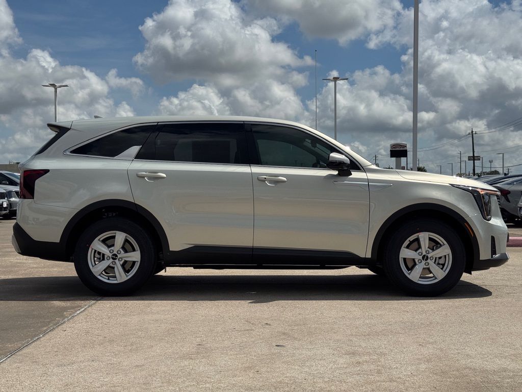 2026 Kia Sorento LX Silver at Community Kia
