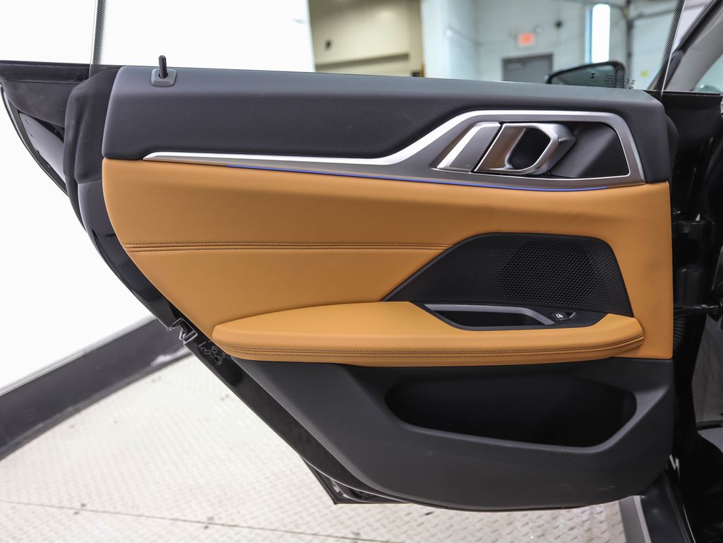 Thumbnail: 2023 BMW i4 - 20