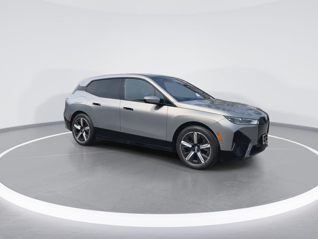 Thumbnail: 2023 BMW iX - 2