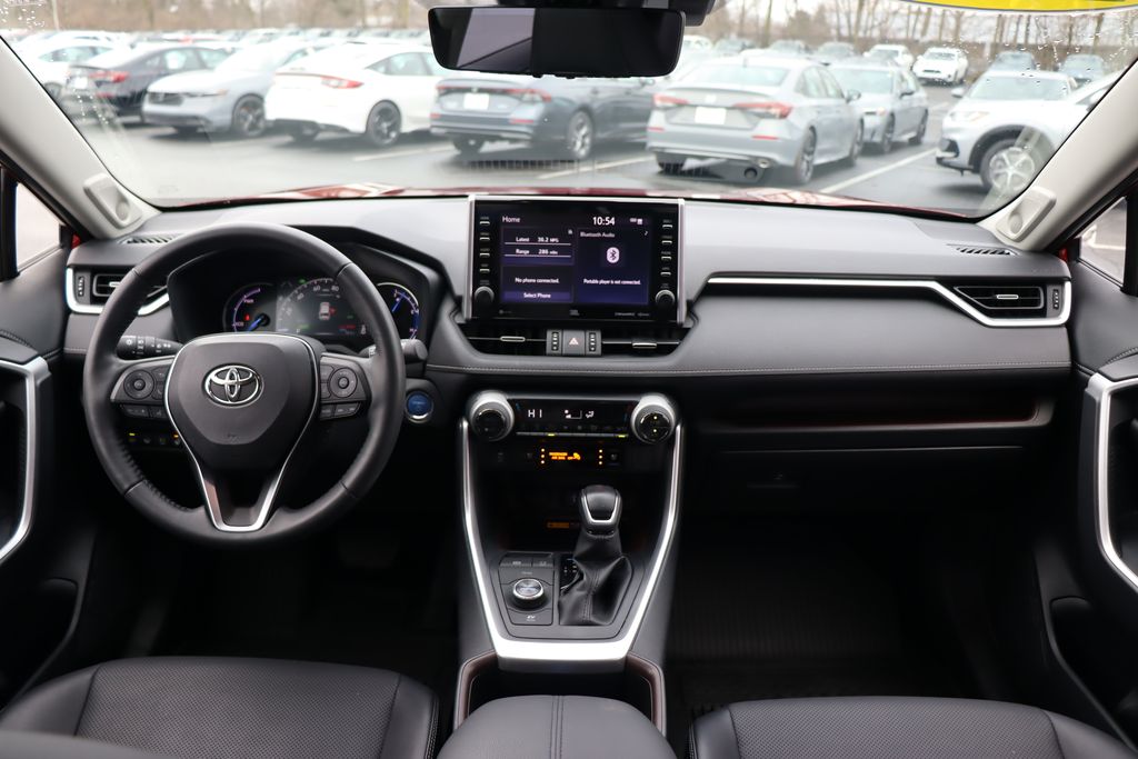 2022 Toyota RAV4 Limited 19