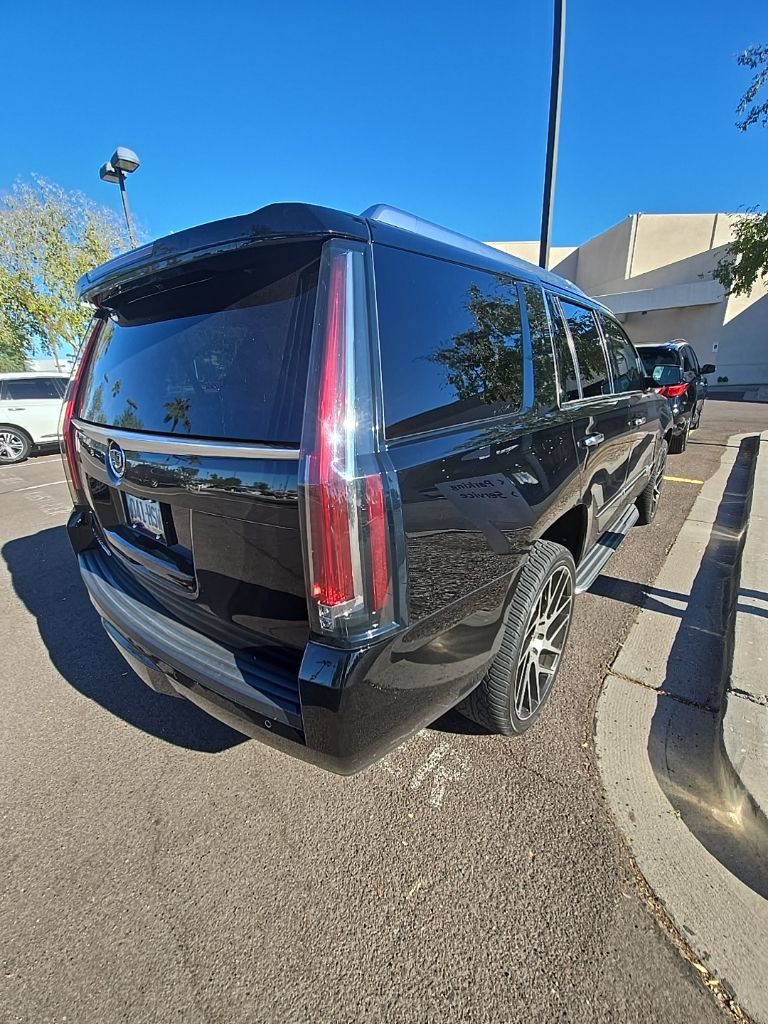 2015 Cadillac Escalade Luxury 5