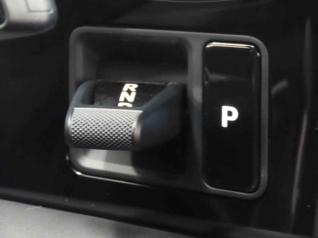 Thumbnail: 2021 Porsche Taycan - 25