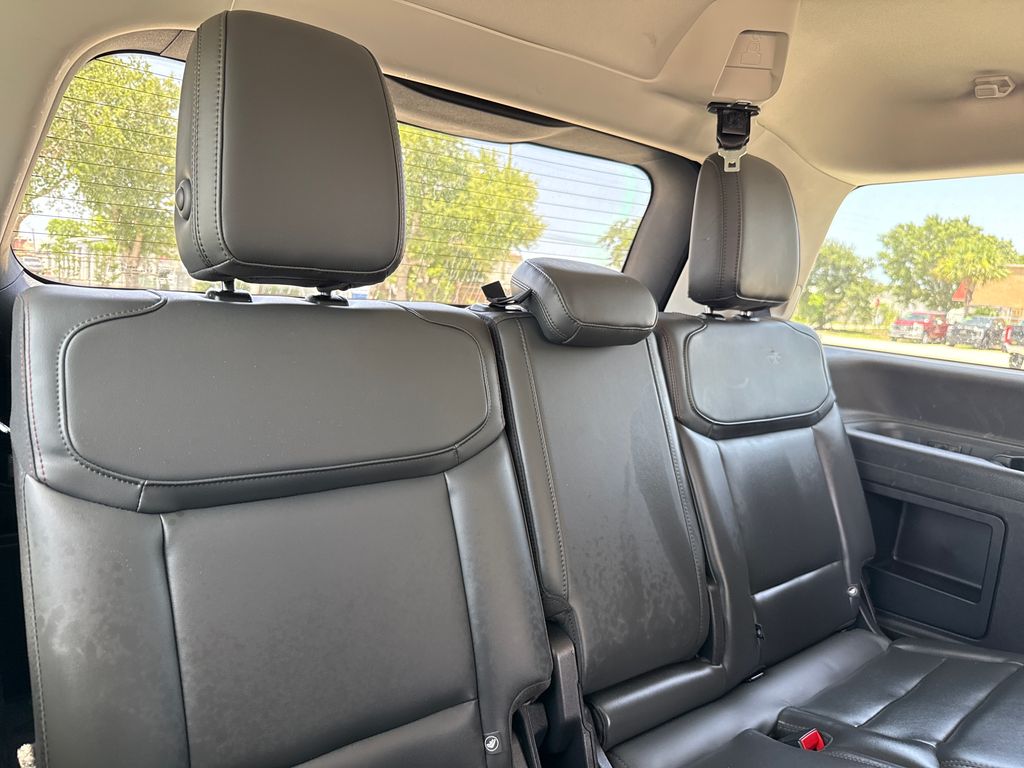 Certified Used 2025 Gray Ford Active image 32