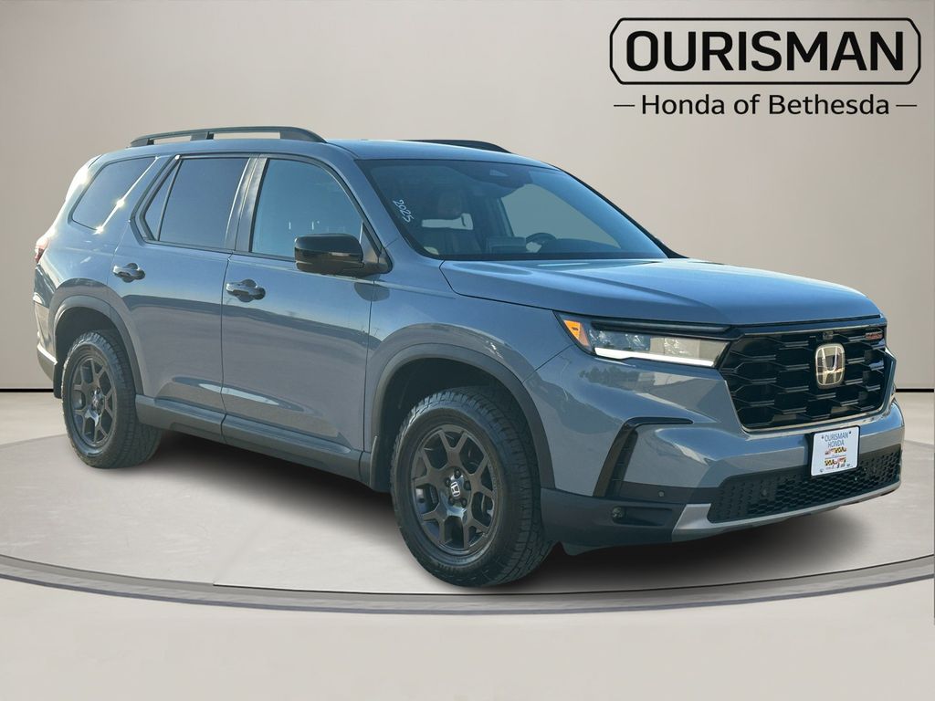 2025 Honda Pilot TrailSport AWD