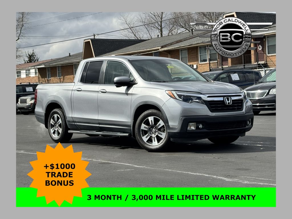 Silver 2019 Honda Ridgeline RTL-T FWD Pickup Truck Front-Wheel Drive 6-Speed Automatic