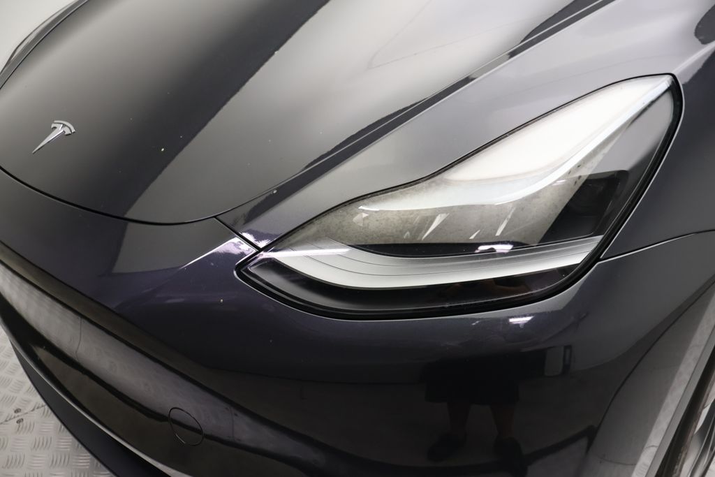 Thumbnail: 2025 Tesla Model Y - 3