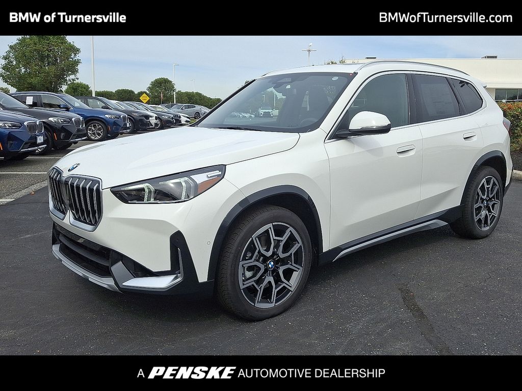 Thumbnail: 2026 BMW X1 - 1