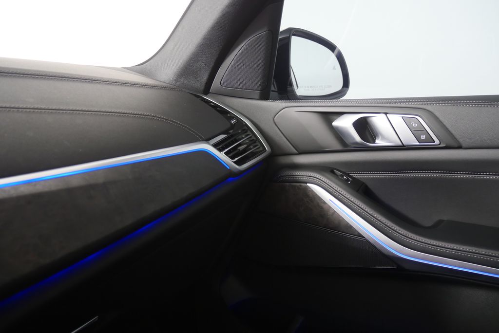 Thumbnail: 2023 BMW X5 - 27