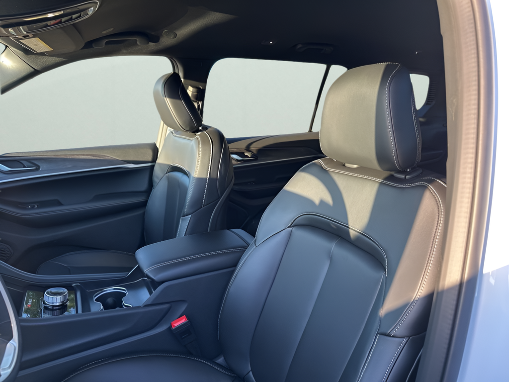 New Car 2025 Jeep Grand Cherokee L  Limited For Sale Under $50,000 In Austin, Texas