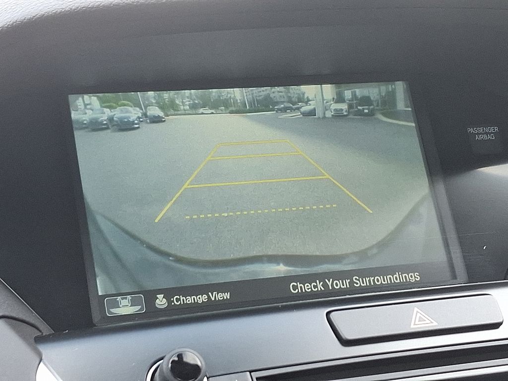 2016 Acura MDX Base 18
