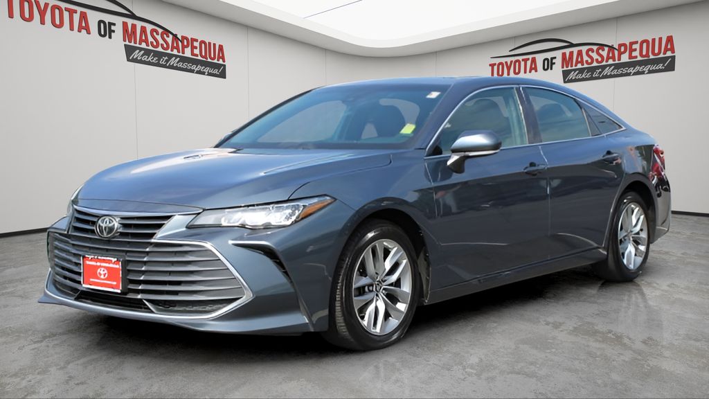 Harbor Gray Metallic 2022 Toyota Avalon XLE FWD Sedan Front-Wheel Drive 8-Speed Automatic