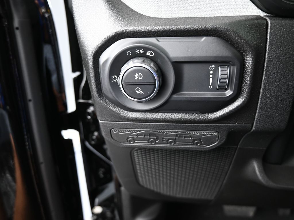 New 2026 black clearcoat Jeep Sport image 24