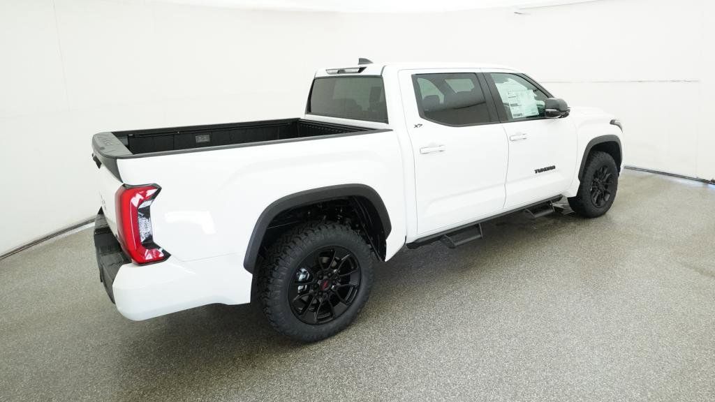 Thumbnail: 2025 Toyota Tundra - 2